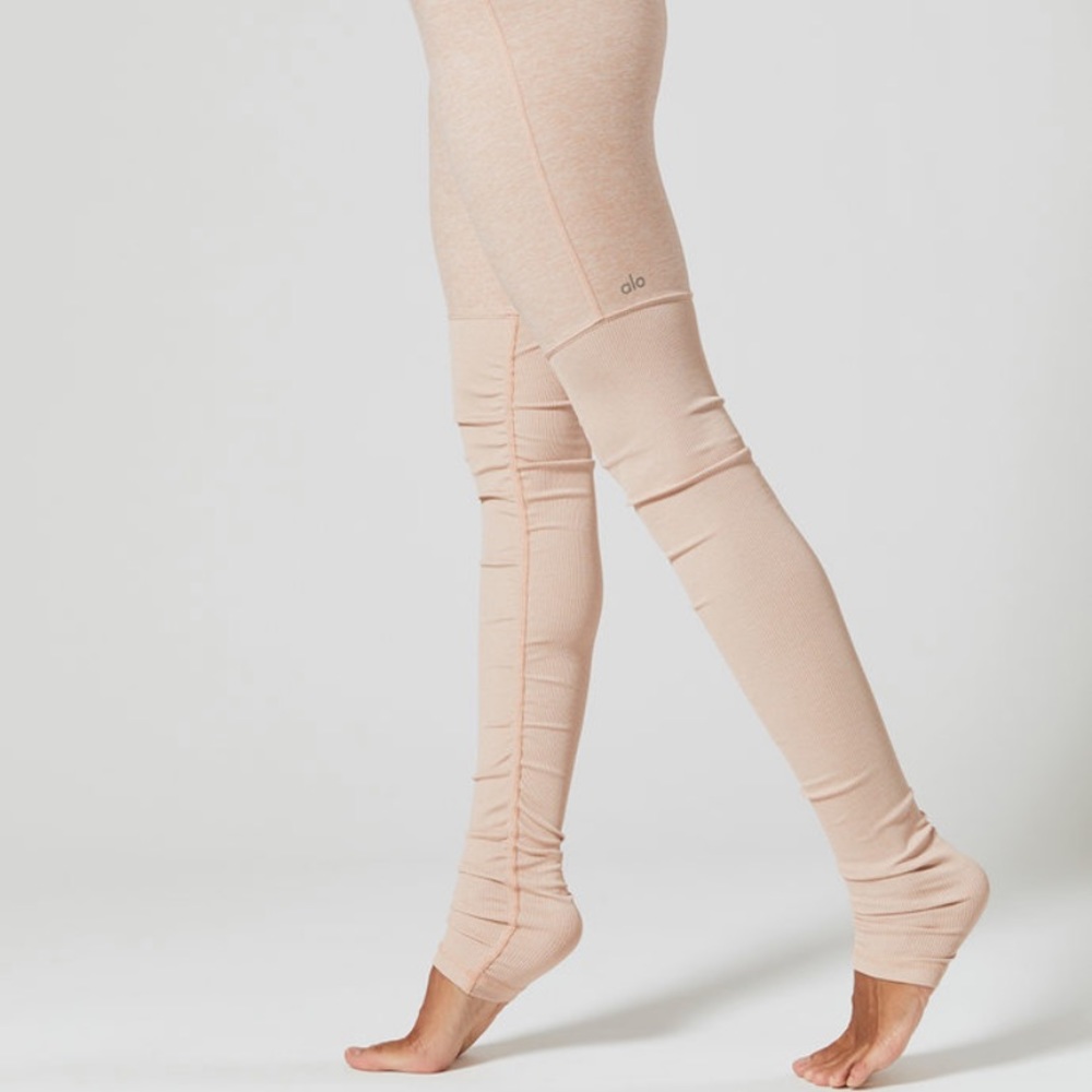 ALO Yoga Goddess Leggings. Blush Nectar Pink. Perfect condition.